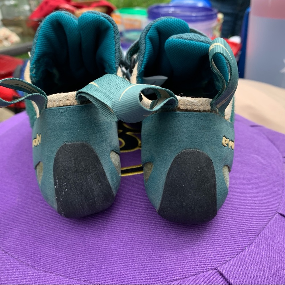 Elektra Rock Climbing Shoes